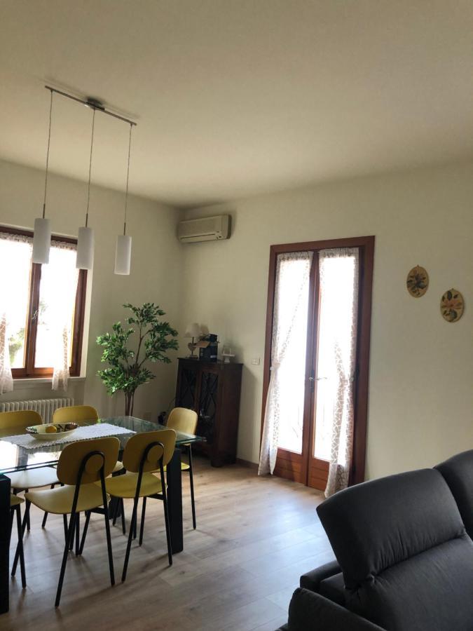 Casa Patrizia Apartment Тори дел Бенако Екстериор снимка